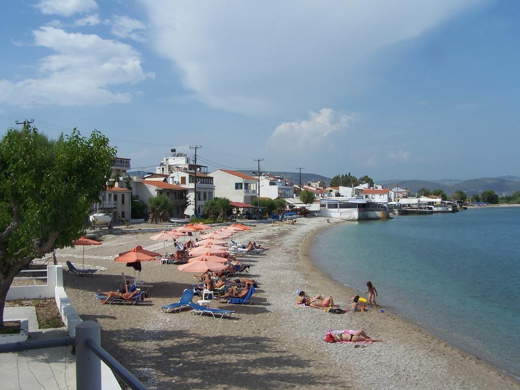 Karin & Nikos Hotel Ireo  Exterior foto