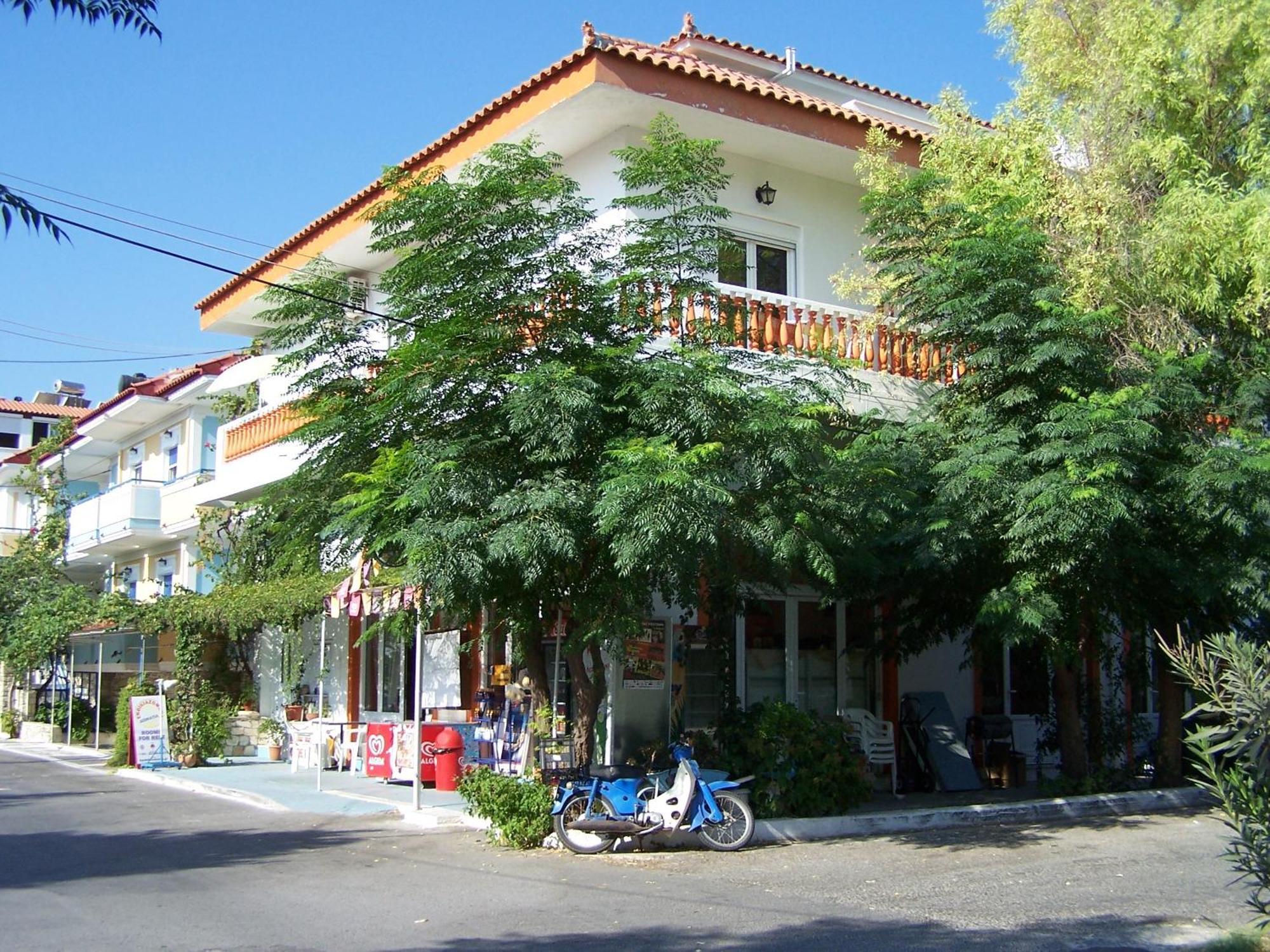 Karin & Nikos Hotel Ireo  Exterior foto